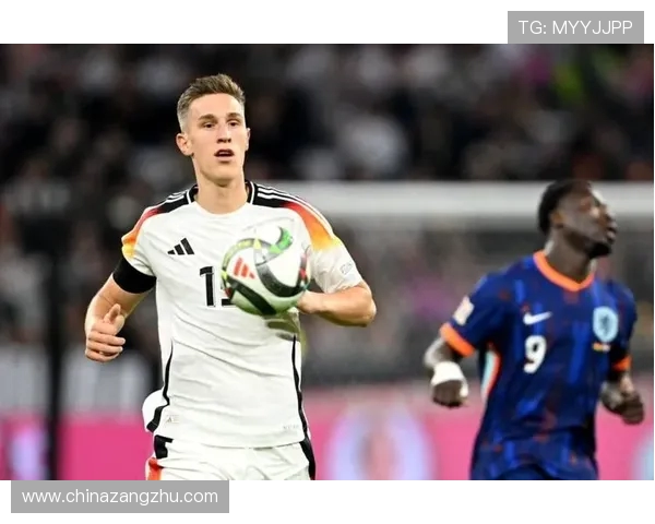 德天空:施洛特贝克与阿德耶米续约核心议题为解约条款谈判 德天空:施洛特贝克与阿德耶米续约核心议题为解约条款谈判