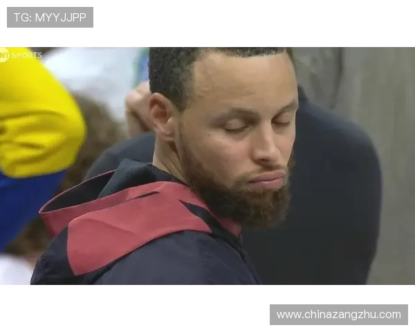 原创华子轰43+7+4仍无缘今日最佳!对不起,你碰到创纪录的库里了